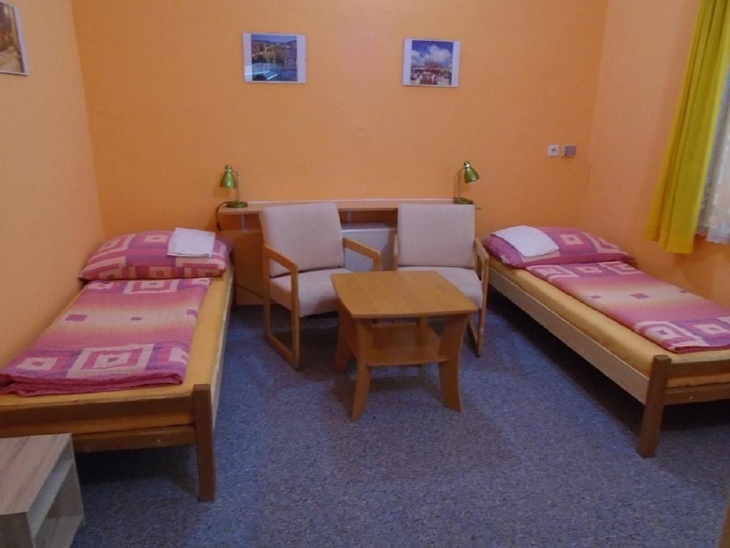 Pension Dobroucky Praga Zewnętrze zdjęcie