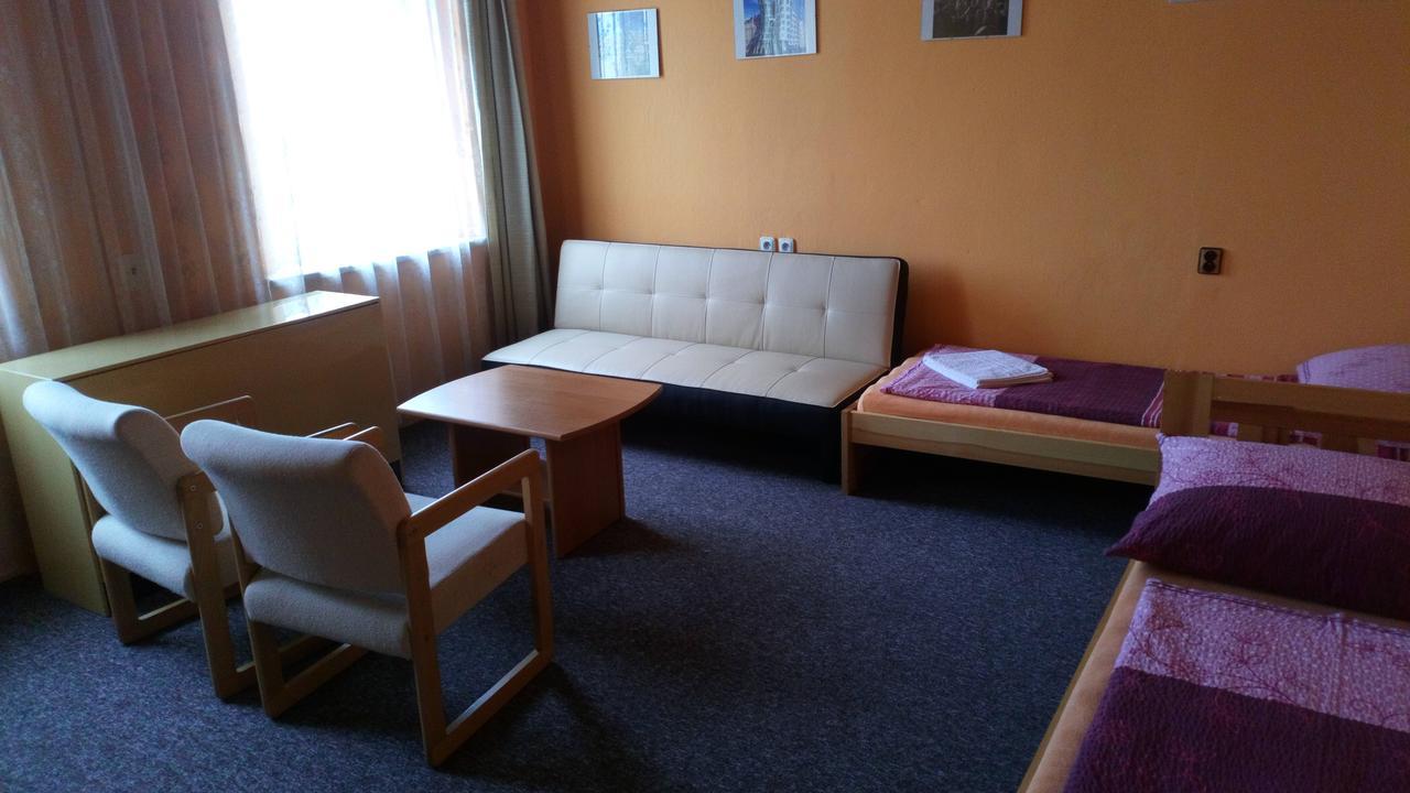 Pension Dobroucky Praga Zewnętrze zdjęcie